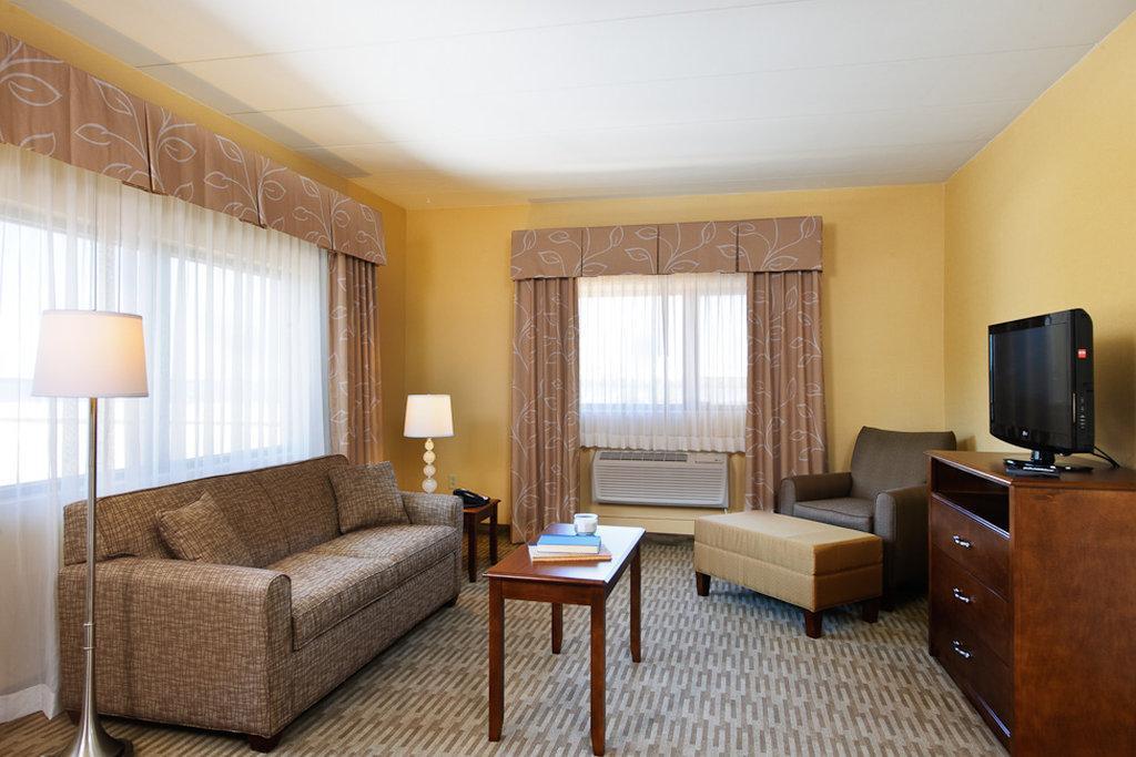 Holiday Inn Express Philadelphia Airport By Ihg Essington Ngoại thất bức ảnh
